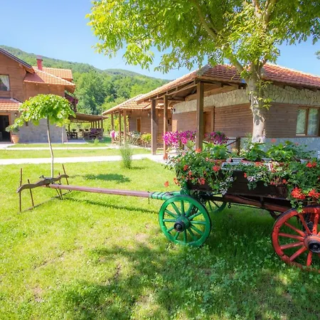 Apartament Etno Selo Svodje Vlasotince